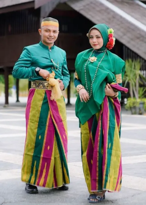 Foto sampul undangan Heri & Mita