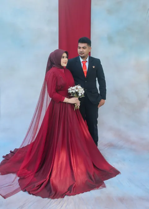 Foto sampul undangan Zismam & Nur'ain