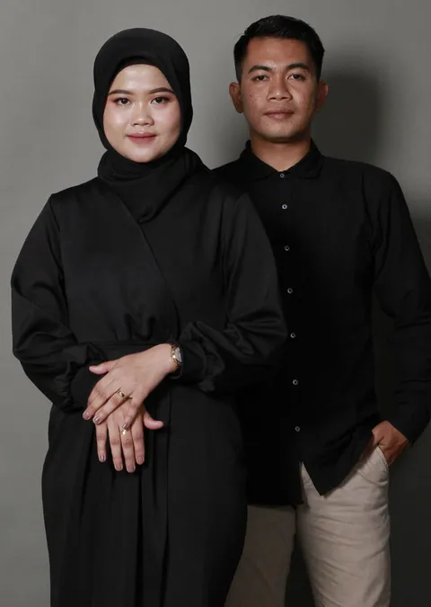 Foto sampul undangan Yani & Bima