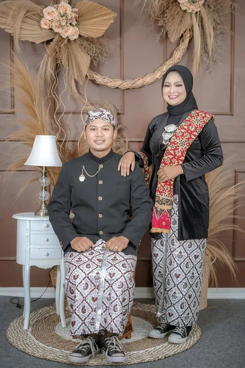 Foto sampul undangan Bayu & Reni