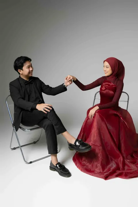 Foto sampul undangan Odit & Dina