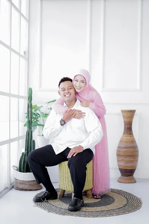 Foto sampul undangan Hendra & Finah