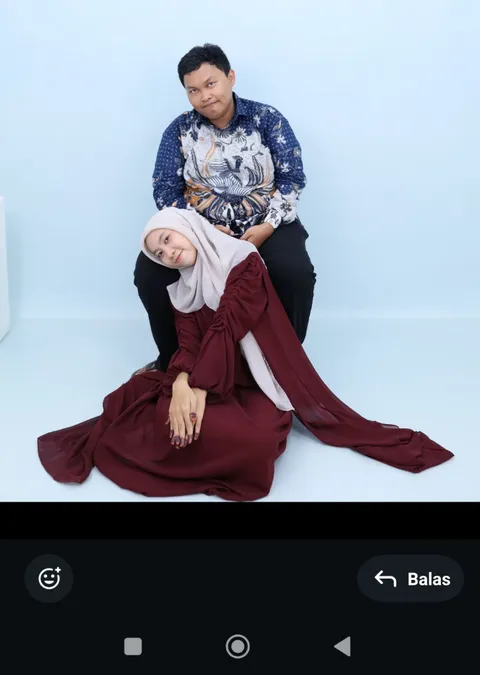 Foto sampul undangan Iskandar & Rislah