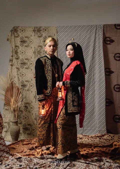 Foto sampul undangan Alvi & Sekar