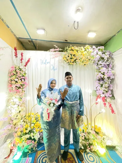 Foto sampul undangan Wulan & Obri