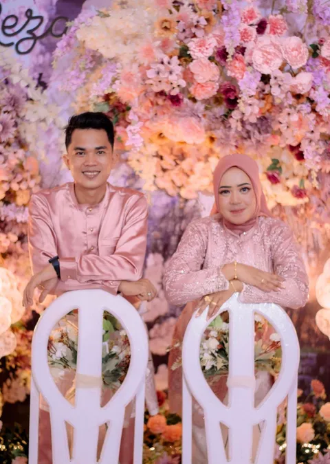 Foto sampul undangan Reza & Cici