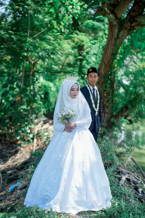 Foto sampul undangan Bayu & Fina