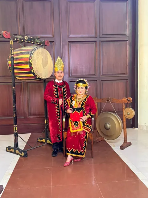 Foto sampul undangan Grace Rosanti Telaumbanua & Yustinus Robi Duha