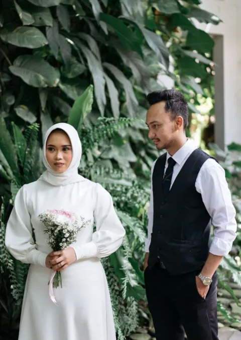 Foto sampul undangan Yogi & Cindy
