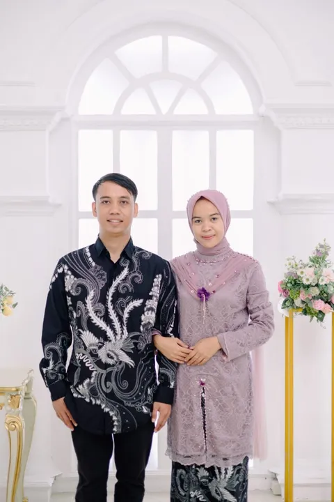Foto sampul undangan Ria & Adi