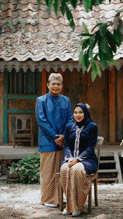 Foto sampul undangan Ruly & Resmi