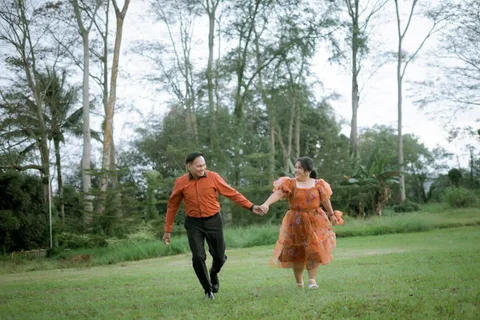 Foto sampul undangan Elvi & Erwin