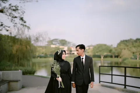 Foto sampul undangan Liza & Ardhi