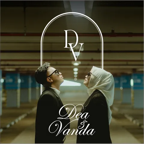 Foto sampul undangan Vanda & Dea