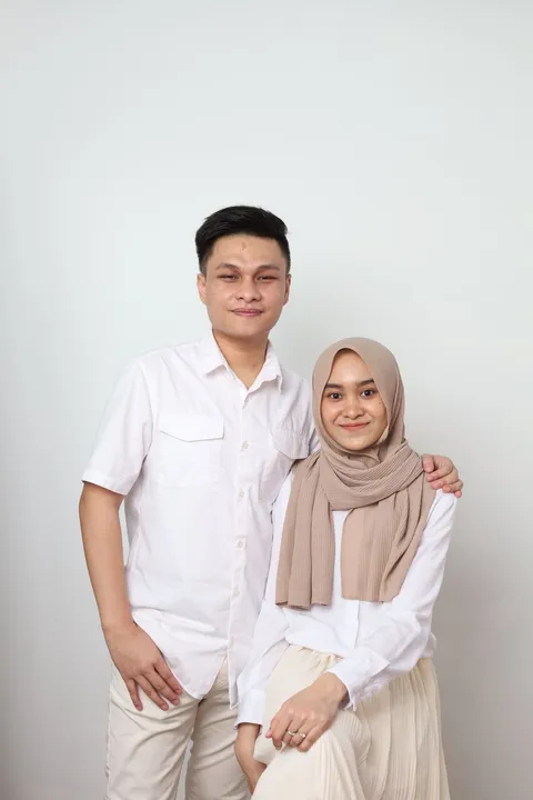 Foto sampul undangan Dina & Patric