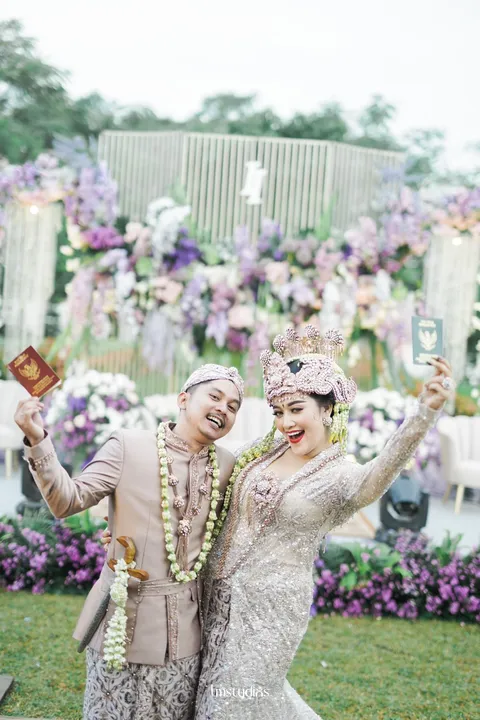 Foto sampul undangan Iam Widagdo & Iponk