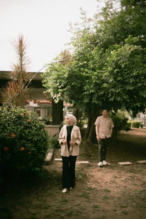 Foto sampul undangan Felien & Fawwaz