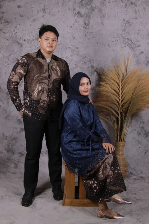 Foto sampul undangan Fuji & Hendri