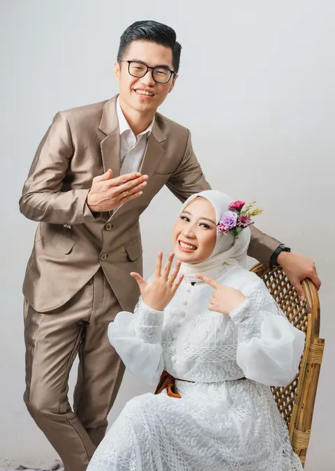 Foto sampul undangan Rifky & Fara