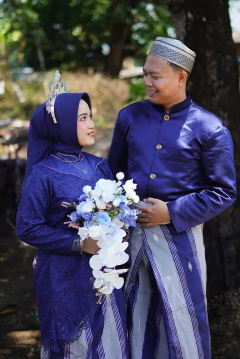 Foto sampul undangan Ambar & Faje