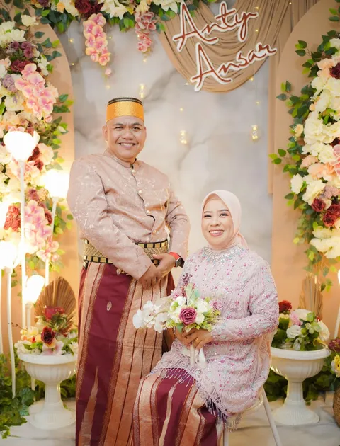 Foto sampul undangan Ansar & Anty