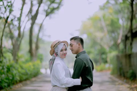 Foto sampul undangan Riza & Nesya