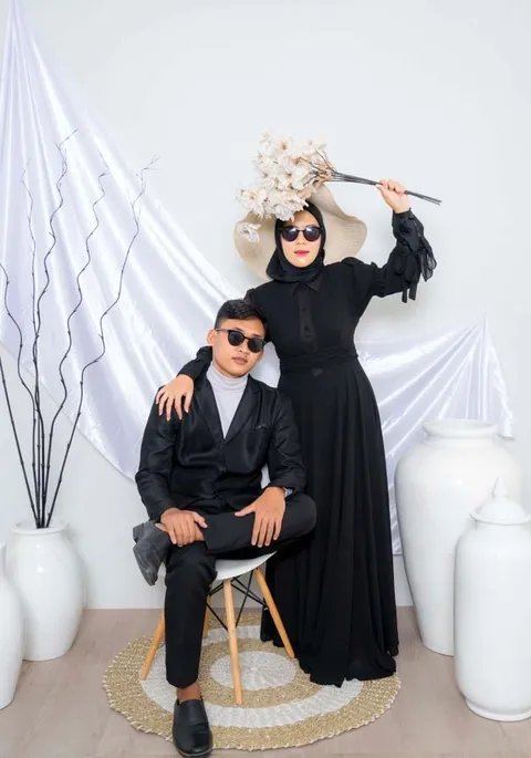 Foto sampul undangan Mamam & Septi