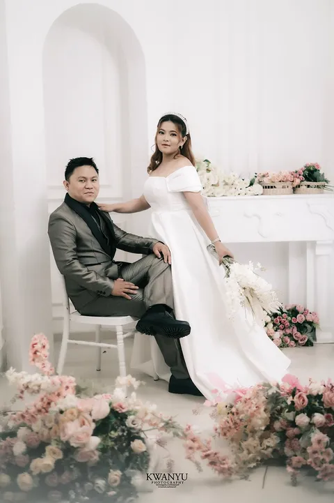 Foto sampul undangan Angel & Onal