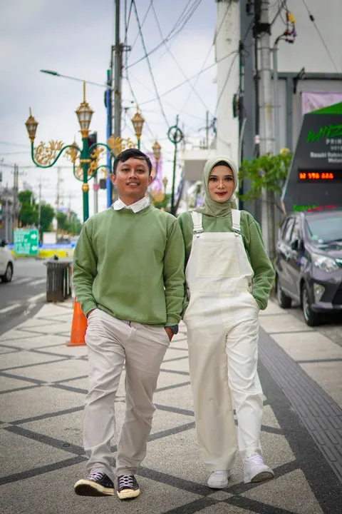 Foto sampul undangan Cetak & Kang