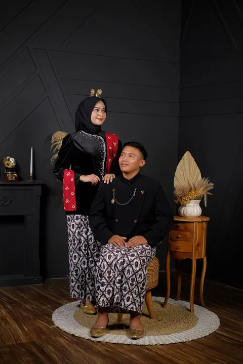 Foto sampul undangan Cesar & Putri