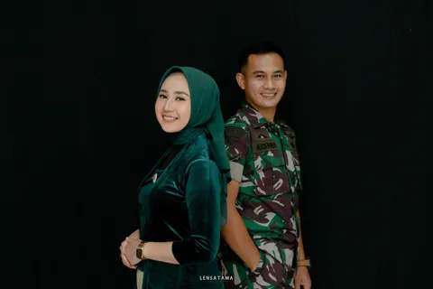 Foto sampul undangan Fandi & Lintang