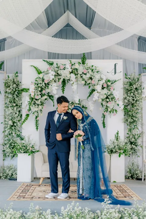 Foto sampul undangan Luqman & Ana