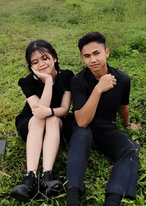 Foto sampul undangan Elis & Nandi