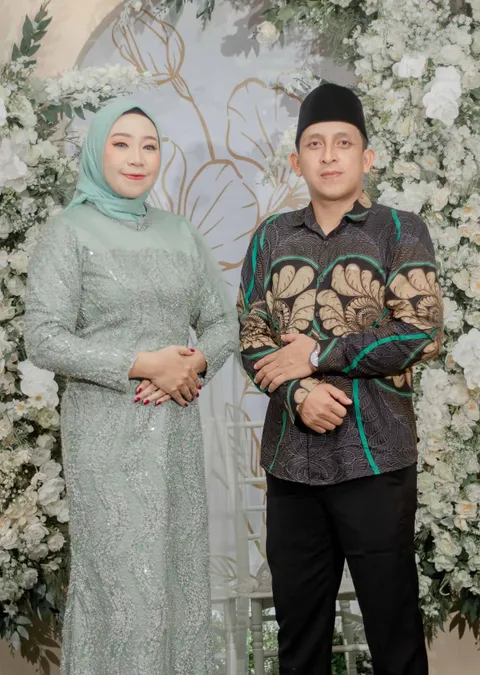 Foto sampul undangan Rio & Wanda