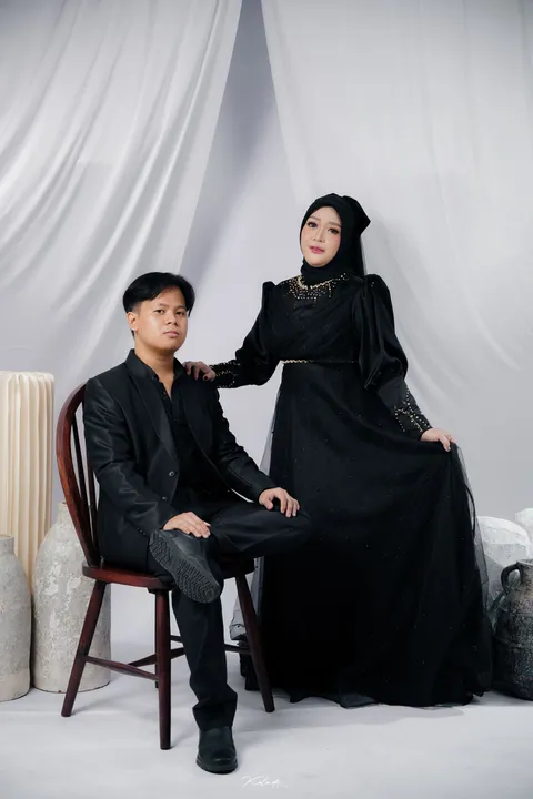 Foto sampul undangan Tata & Reza