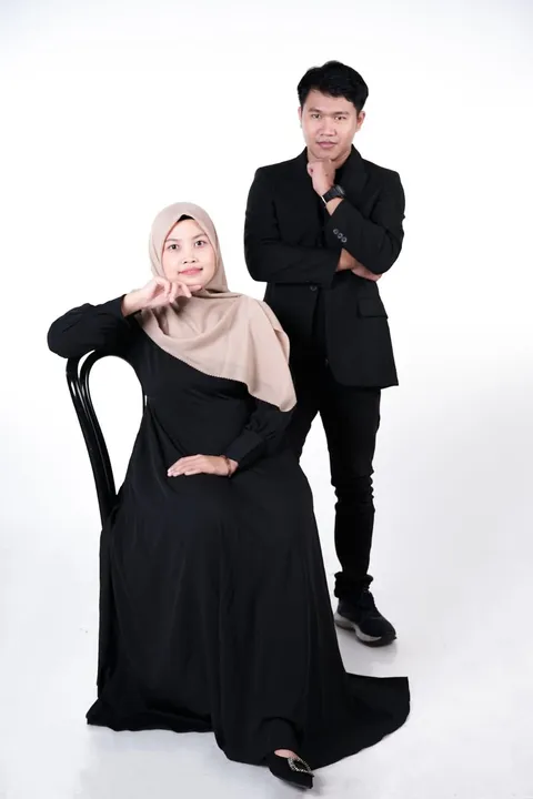 Foto sampul undangan Mohammad Habib Jamaludin & Yurinda Amalia