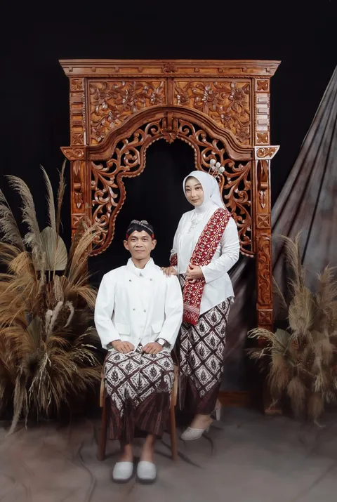 Foto sampul undangan Upi & Jani