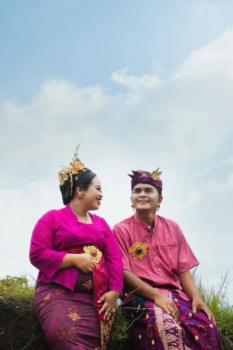 Foto sampul undangan Nina & Wijaya