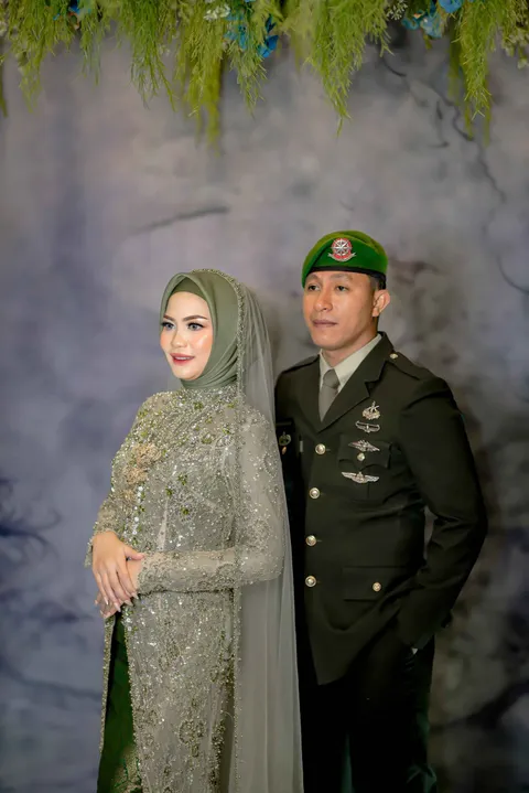 Foto sampul undangan As & Iin