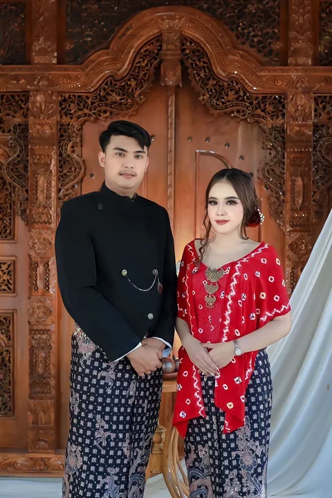 Foto sampul undangan Fitria & Kharisma
