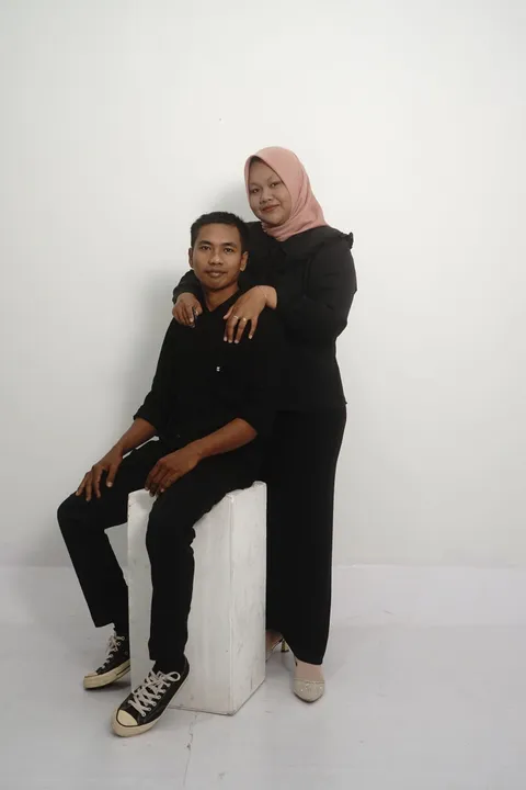 Foto sampul undangan Ato & Gina