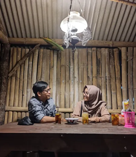 Foto sampul undangan Parno & Dian