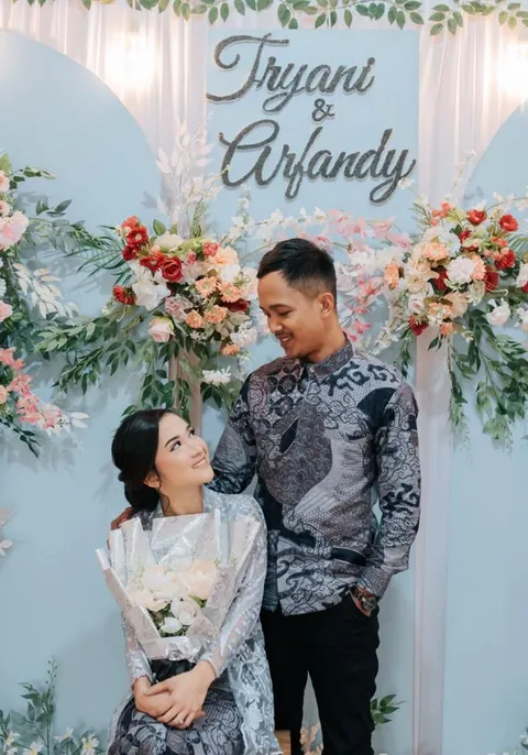 Foto sampul undangan Fandy & Try