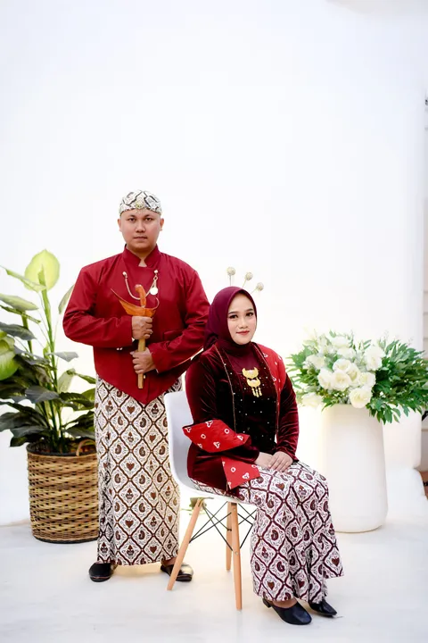 Foto sampul undangan Yaser & Tari