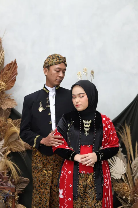 Foto sampul undangan Gusti & Arifah