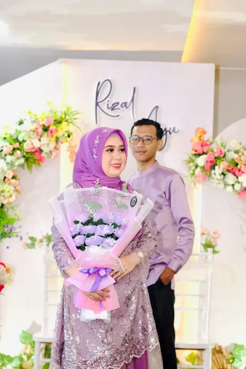 Foto sampul undangan Rizal & Ayu