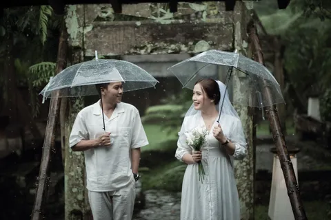Foto sampul undangan Josoa & Melin