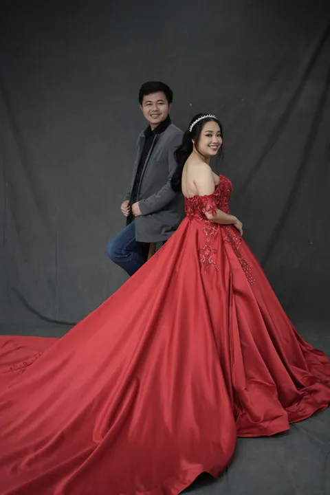 Foto sampul undangan Vania & Albert