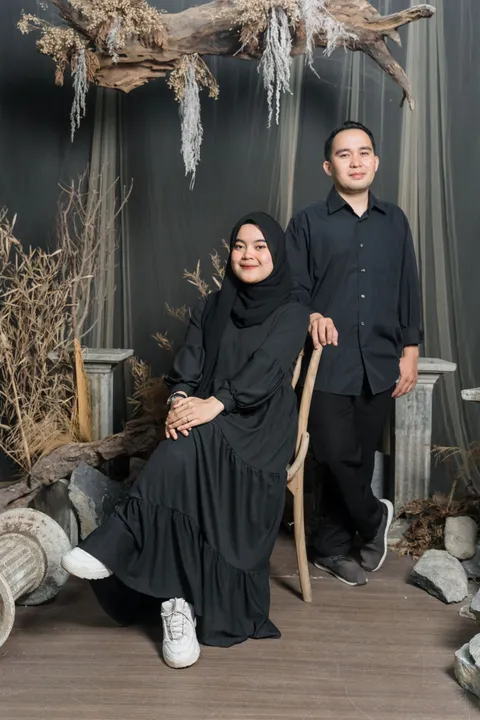 Foto sampul undangan Fauzi & Rindi