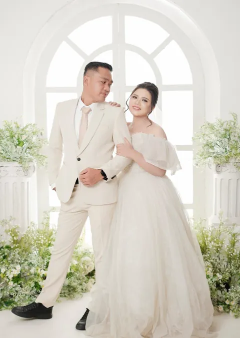 Foto sampul undangan Nabila & Kiky